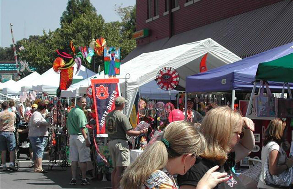 All aboard! Depot Days Festival pulling into downtown Hartselle 256 Today