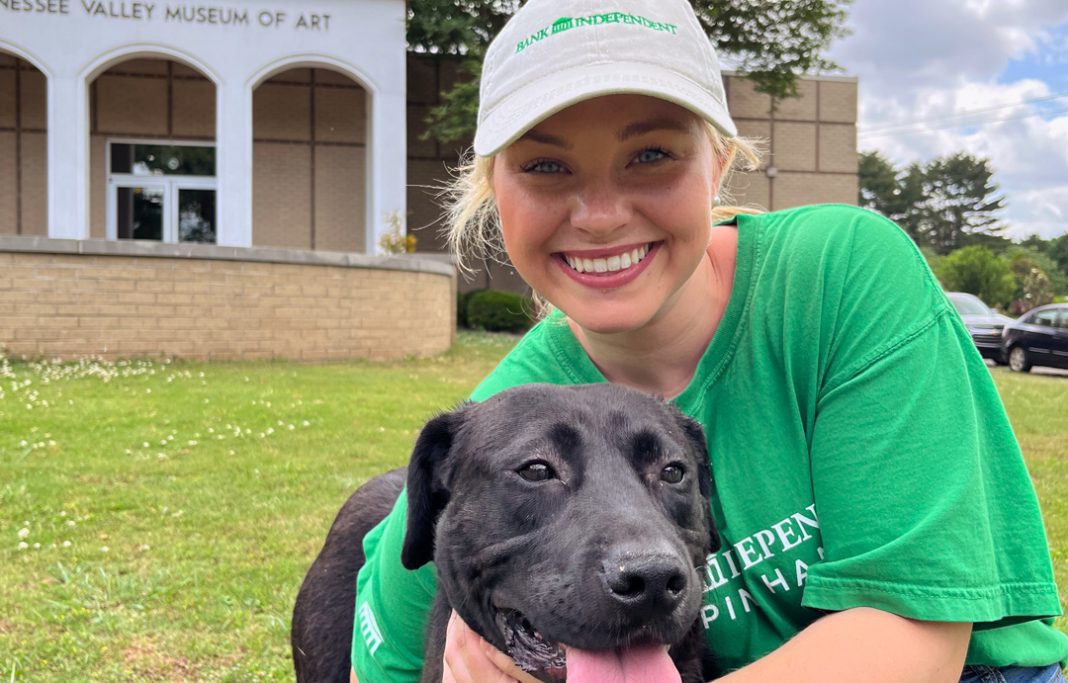 Thinking paws-itive: Bank Independent, Helping Hands Foundation ...