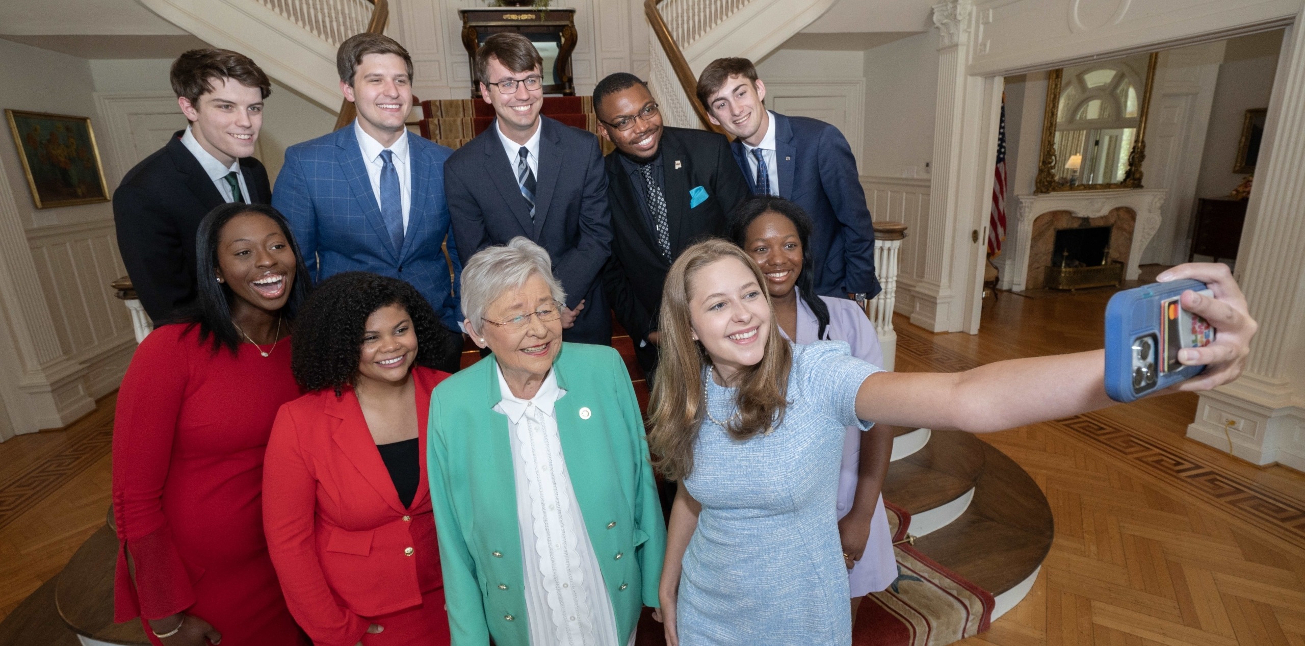 Governor Ivey internship