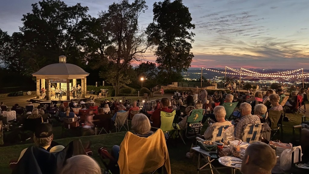 Burritt on the Mountain