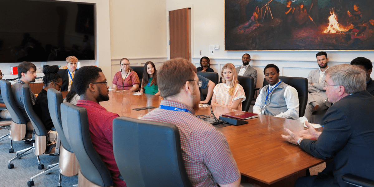 Mayor Battle meeting with cohort